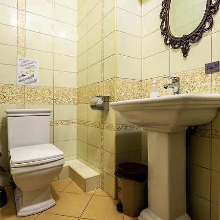 Leosphere Hostel Lviv