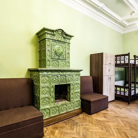 Leosphere Hostel