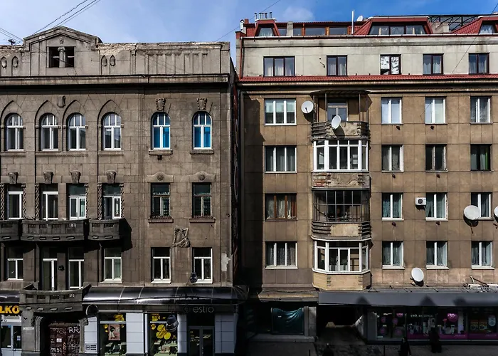 Leosphere Vandrerhjem Lviv